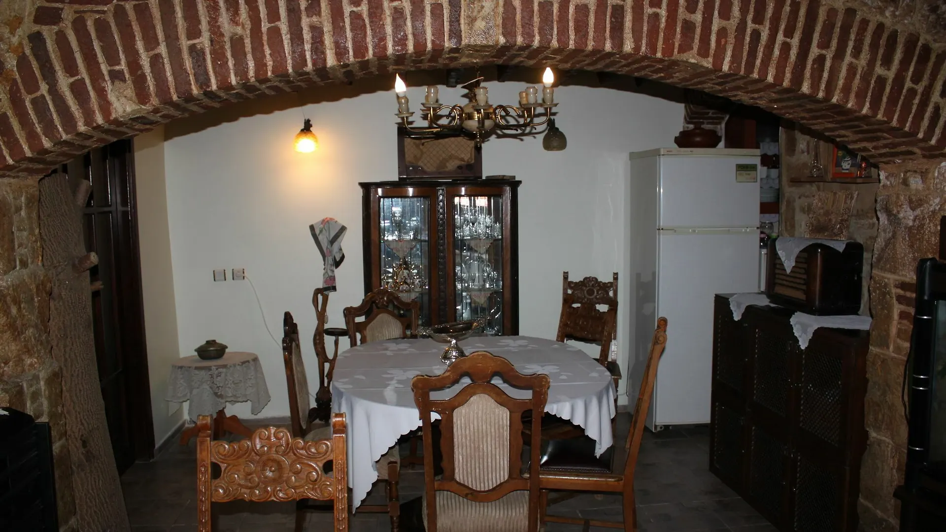 Otel Zeynep Hanim Konukevi Ayvalı